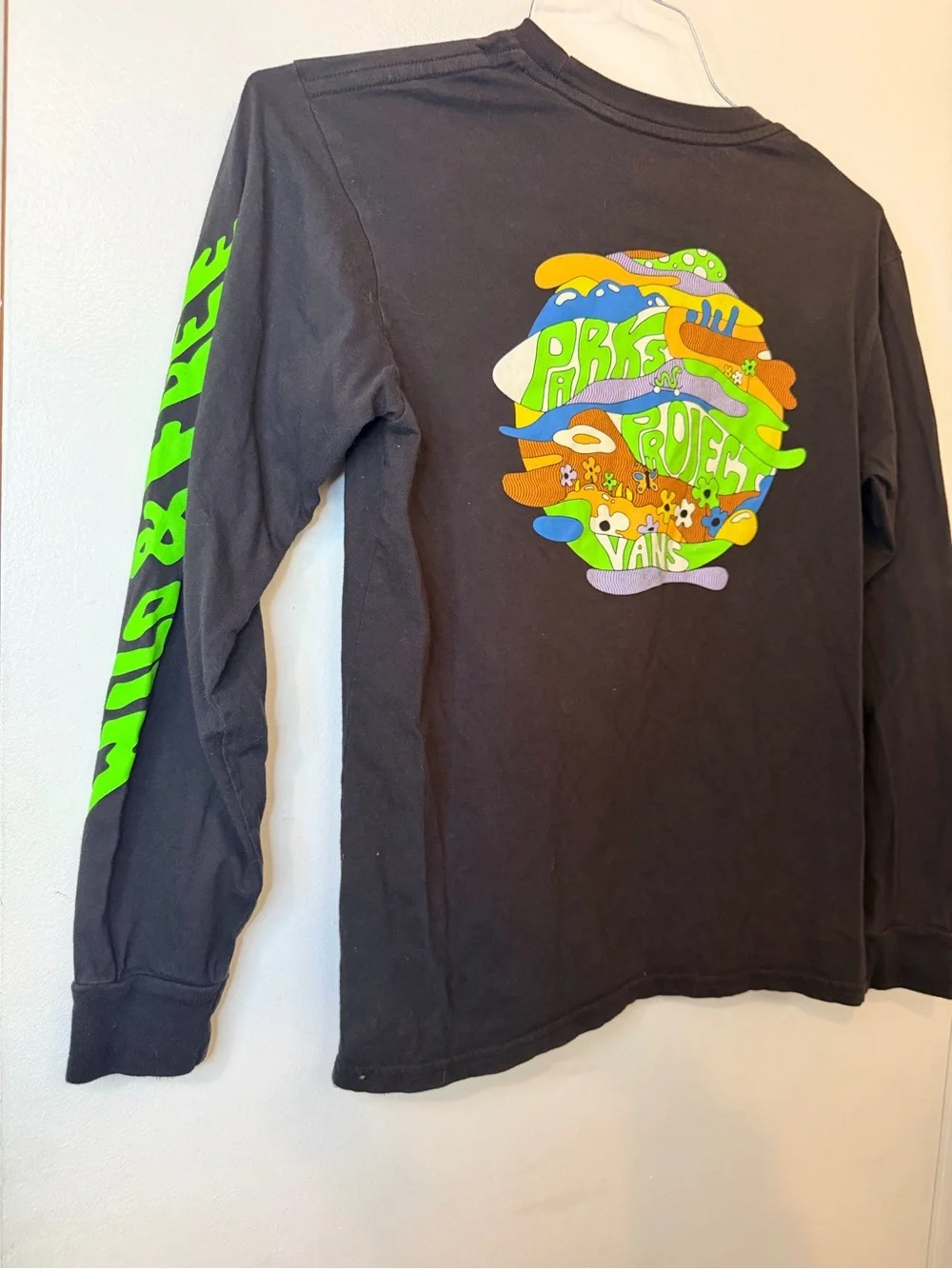 Vans Parks Project Youth L 12-14 Black Long Sleeve Tee Wild & Free Graphic